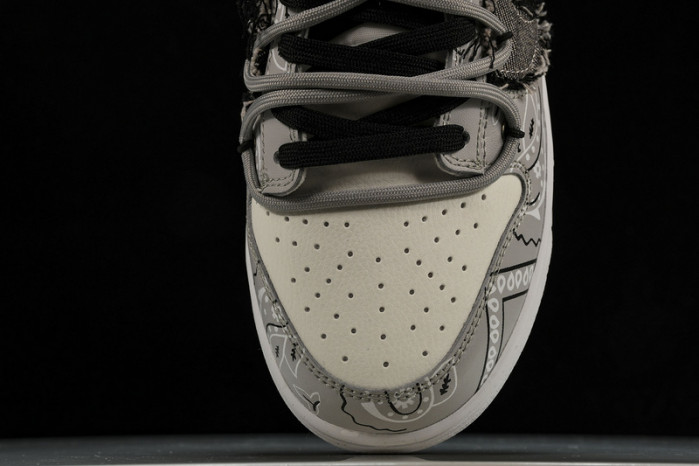 NIKE Dunk SB Low  DJ6188 101