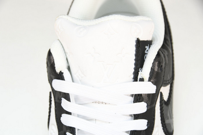 Nike Air Force 1 LV  3308-9