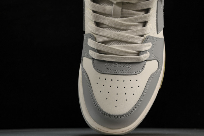 OF SNEAKER  FOR110401