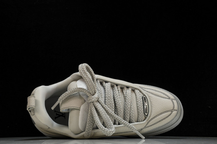 LV SNEAKER LOW  121204