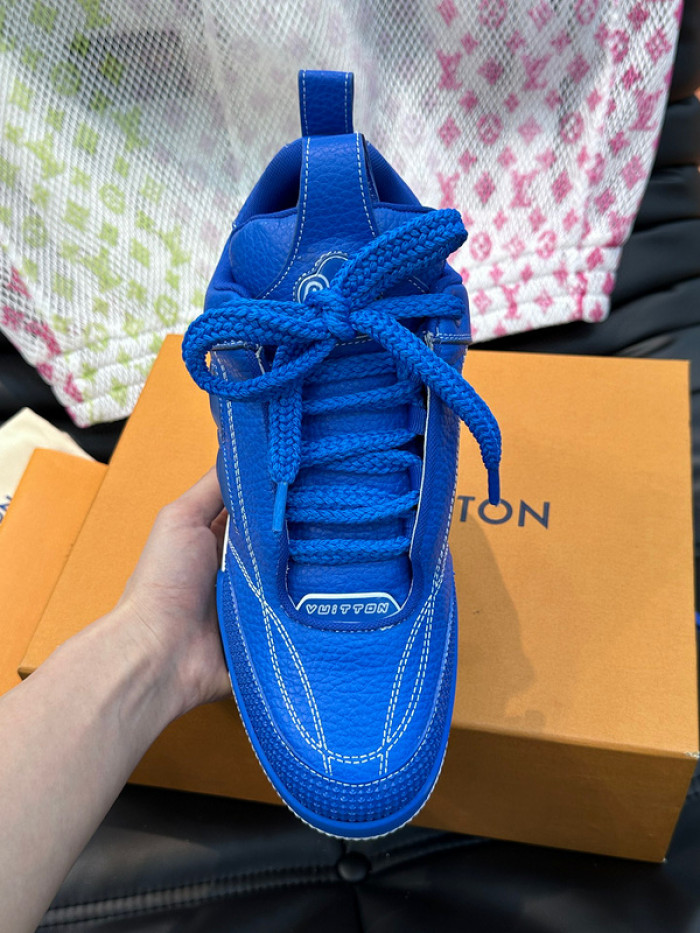 LV SNEAKER LOW  012401