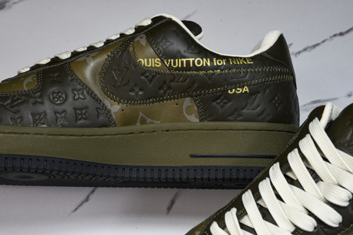 Nike Air Force 1 LV 022603