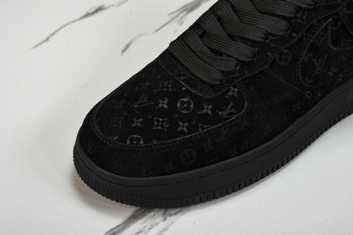 Nike Air Force 1 LV 022604