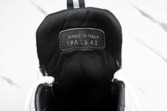 D10R HOMME B22 TRAINER SNEAKER