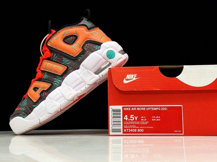 NIKE AIR MORE UPTEMPO “WHAT THE 90S” AT3408-800