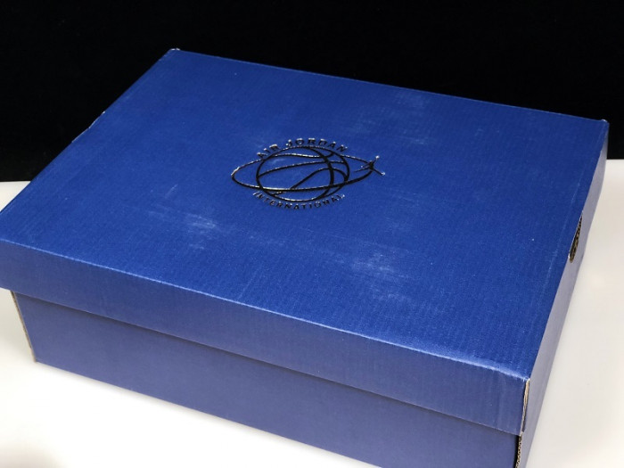 Jordan 3 Retro International Flight  136064-140