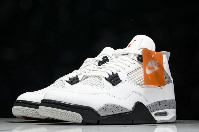 Air Jordan 4  “White Cement” （2025） FV5029-100