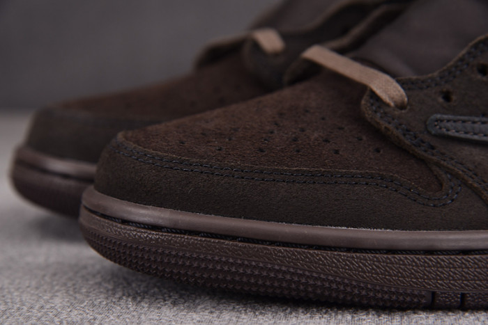 Air Jordan 1 Retro Low OG SP Travis Scott Velvet Brown DM7866-202