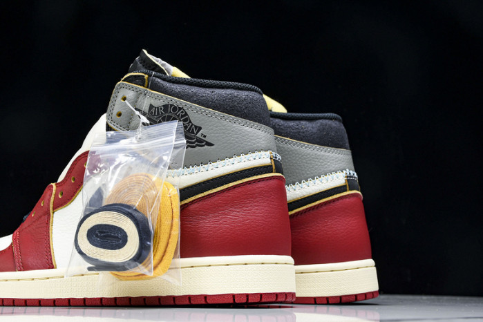 Union LA x Air Jordan 1 High OG “Chicago”  HV8563-600
