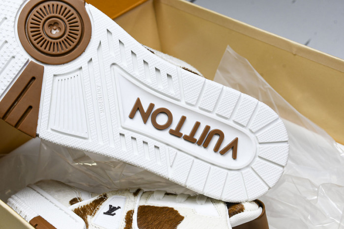 LV SNEAKER LOW FOR-LV190