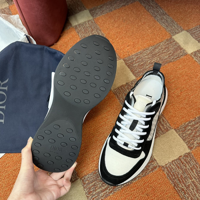 D10R B25 SNEAKER B25-02