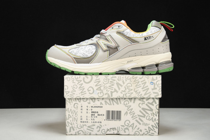 new Ba1an*e yeeshoes   ml2002rgd