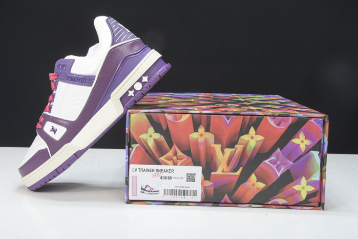 LV SNEAKER LOW YEE-006