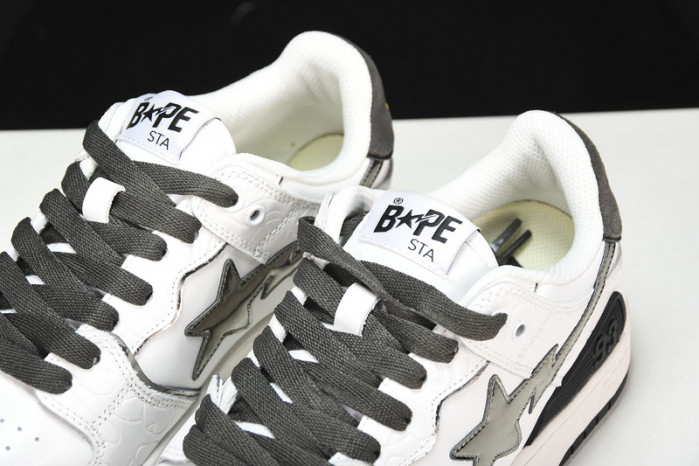 A B*THING APE  YEE-001