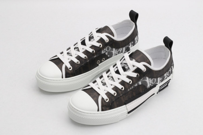 D10R B23 Sneakers Low Top