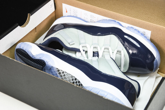 Air Jordan 11 Low“Emerald” 528895-007