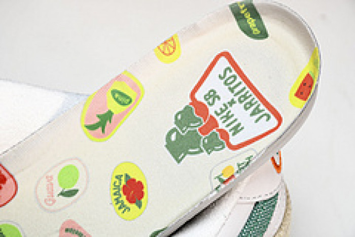Jarritos x NK SB Dunk Low   FD0860-001