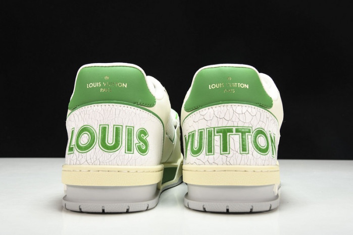 LV SNEAKER LOW YEE-013