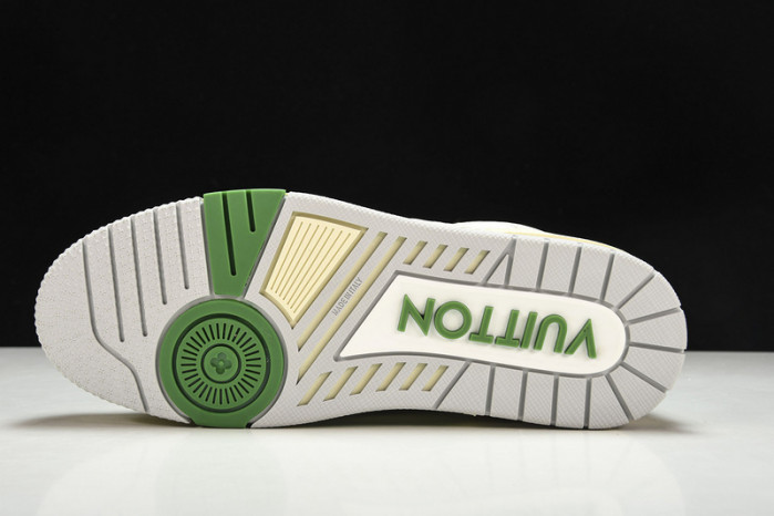 LV SNEAKER LOW YEE-013