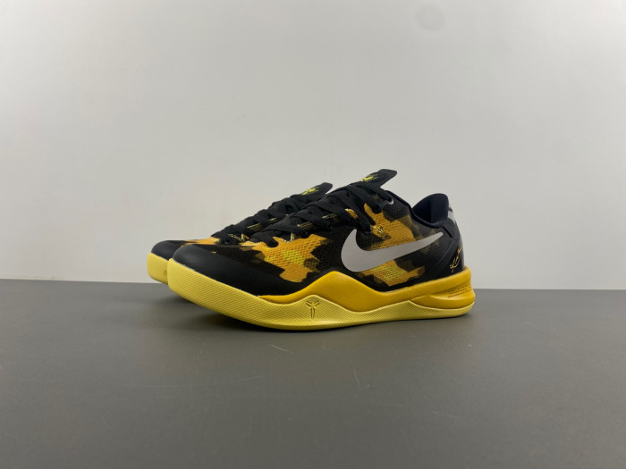Nike Kobe 8  555286-077