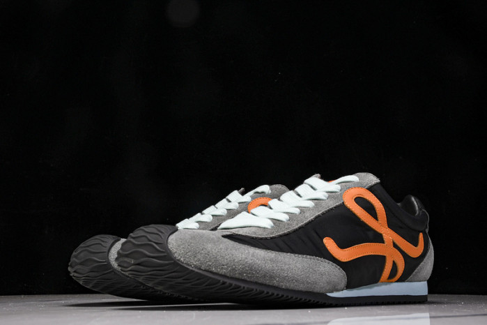 L*0ewe Ballet Runner  LW-FOR07