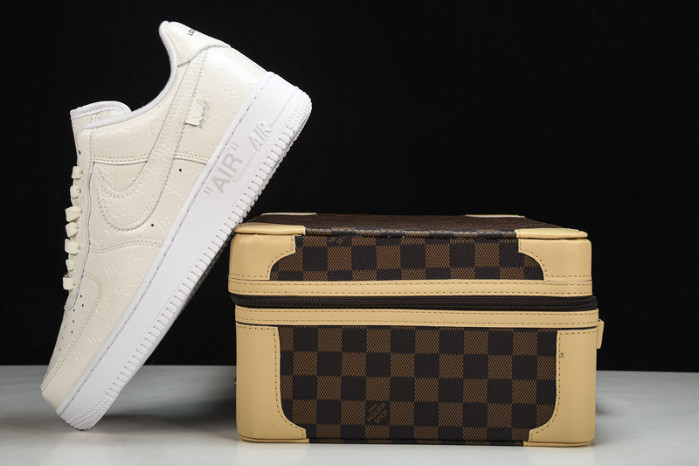 Nike Air Force 1 LV 3369-100