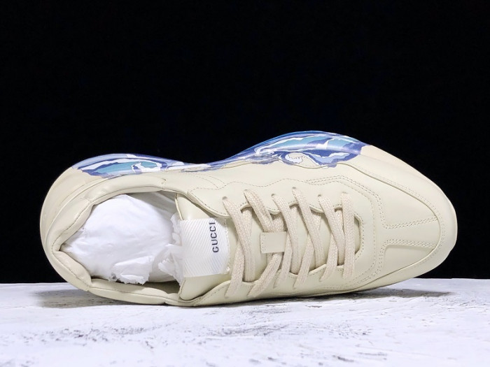 Gv*c trainer sneaker  576052 drw00 9522