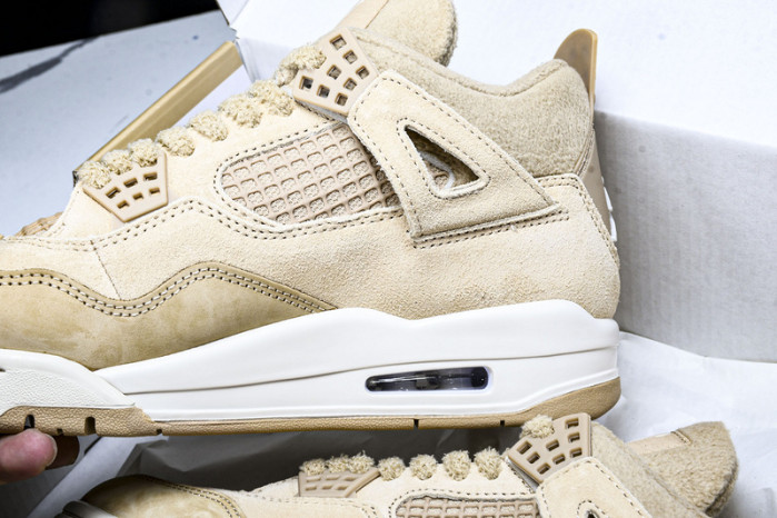 Air Jordan 4 Retro HV0823-200