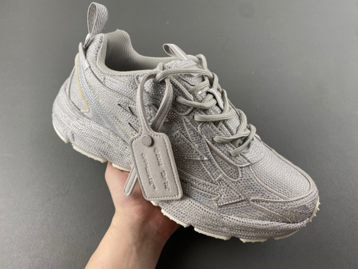 OF C/O  SNEAKER  FOR-081901