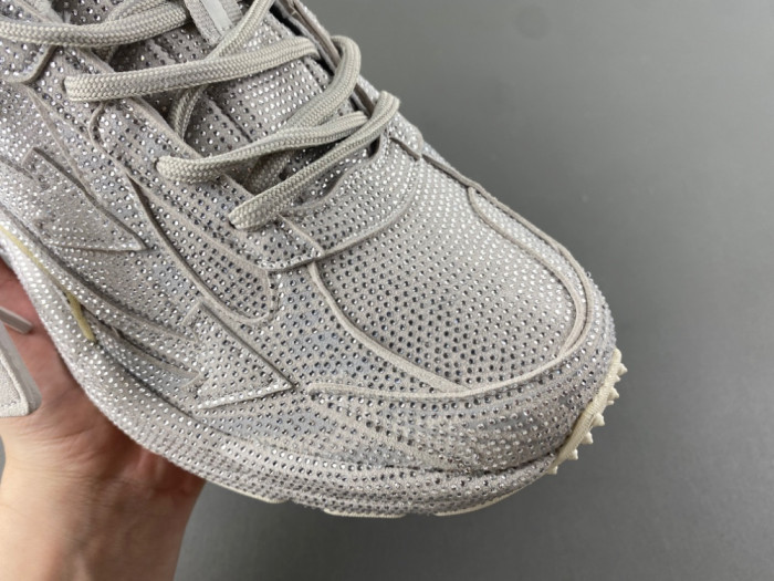 OF C/O  SNEAKER  FOR-081901