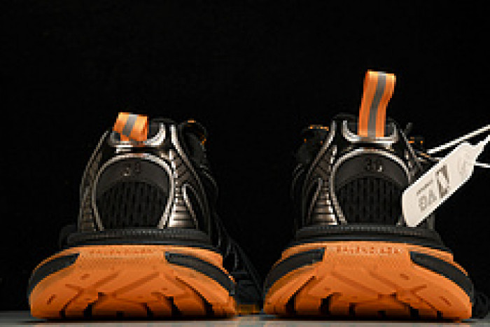 BLCG RUNNER    W3XL3-1178