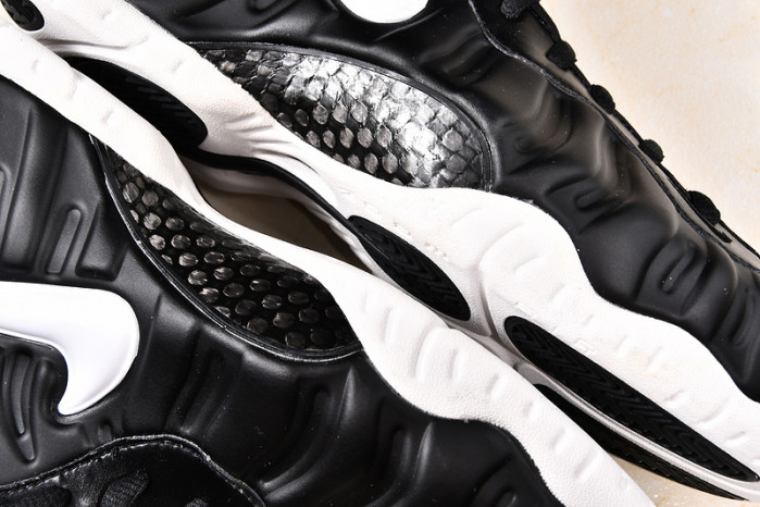 Air Foamposite Pro Dr. Doom (2016)  624041-006